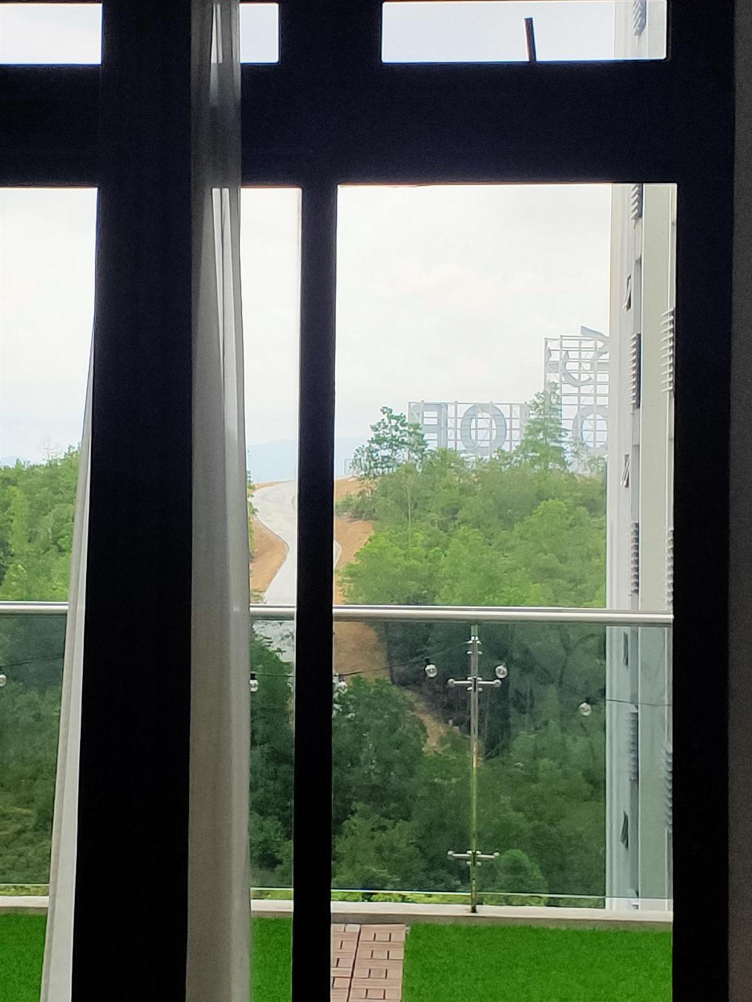 נוסג'יה D Bunga مسلم Homestay Pool View Legoland Nusajaya מראה חיצוני תמונה